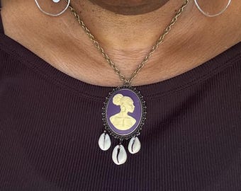 Gullah Cameo  & Cowries | Purple