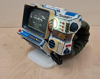 Fallout Pip-Boy 2000 にインスパイアされたプロップ mk-IV レプリカ/非公式/ファンアート