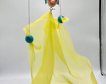 Crazy Scarf marionette