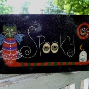 Halloween Primitive Spooky Sign Home Decor Decoration image 1