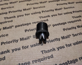 Arrancador de crimpado para cartuchos de fogueo. Compatible con calibres 22 a 38.