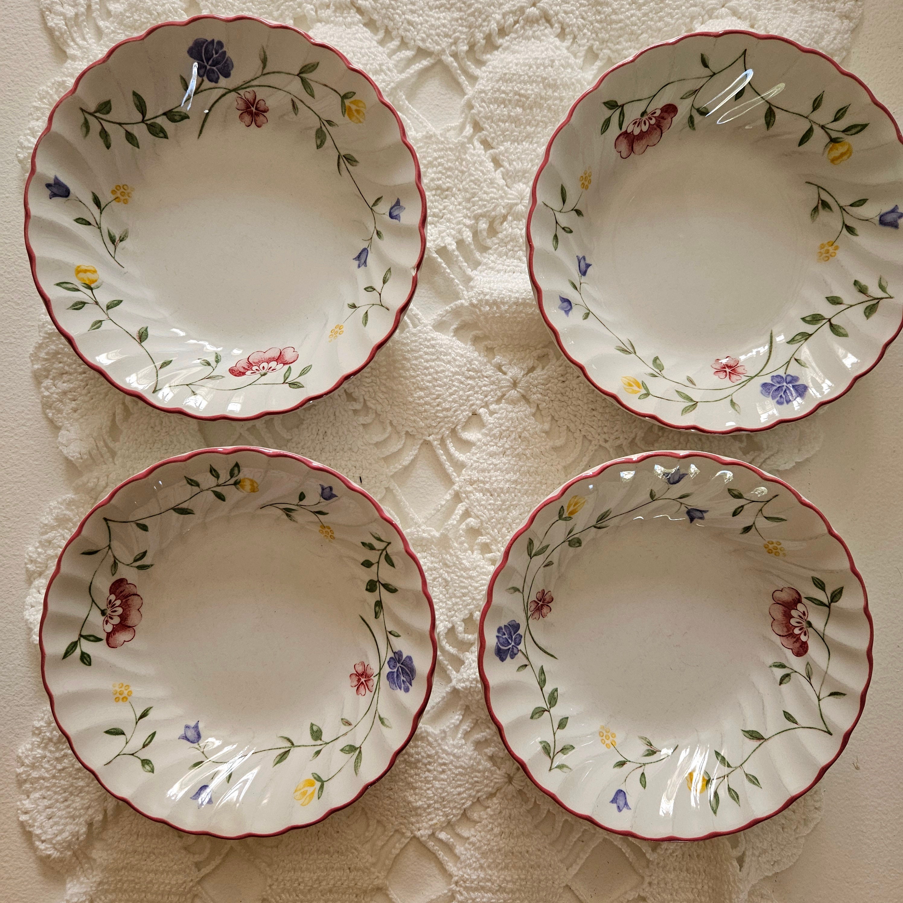 Johnson Brothers Summer Chintz Fruit/dessert/ice Cream Set