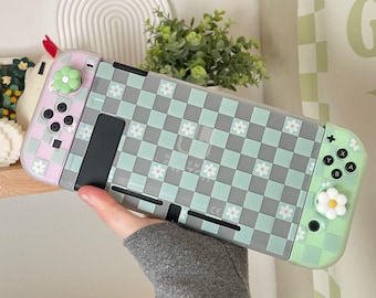 Checkered Flowers Nintendo Switch Case / Nintendo Switch OLED / Nintendo Switch Lite