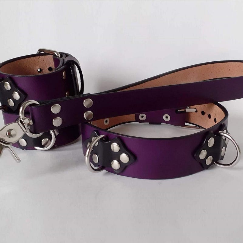 Dominant Submissive 4 Cuffs and Collar - Black main image 0