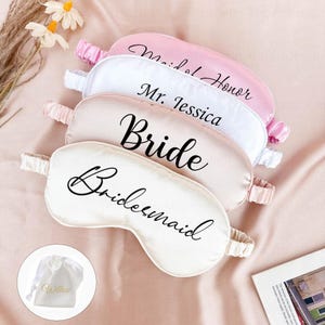 Benutzerdefinierte Braut Schlafmaske, personalisierte Brautjungfer Augenmaske, atmungsaktive Satin Schlafmaske, Geschenk für Brautjungfer, Hochzeit Essential Item Geschenk