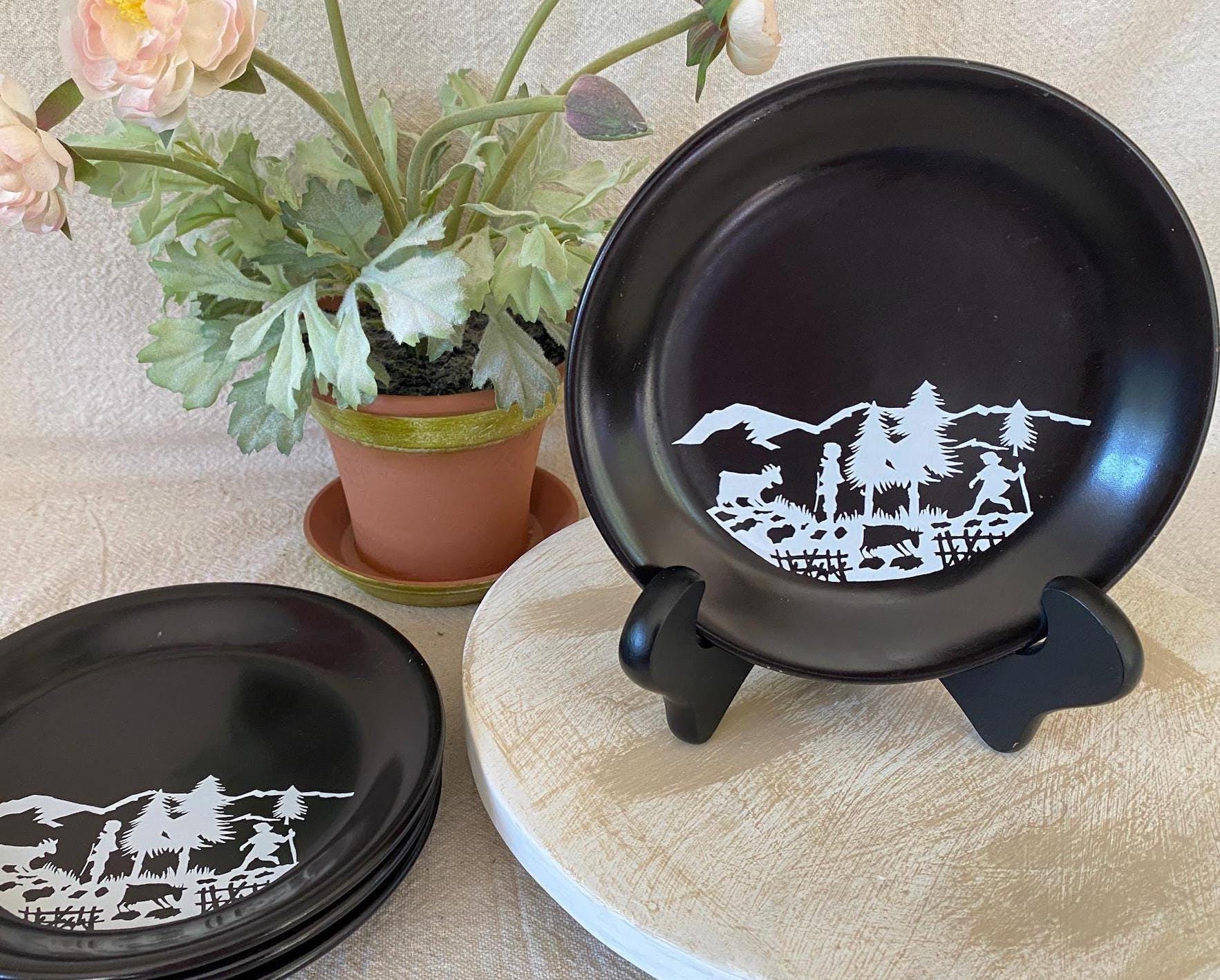 Vintage Swiss Folk Plates - Etsy