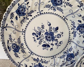 Vintage Johnson Bros Indies Blue & White Floral Swirl Ironstone Dinner and Bread and Butter Plates
