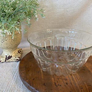 Vintage Princess House Heritage Clear Glass Bundt Pan or Gelatin Mold