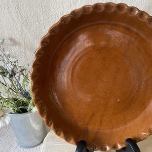 Vintage Bybee Brown Crimped Edge Stone Pie Plate
