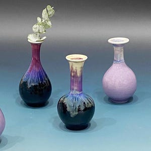 Miniature Vase Desktop Decor Gifts for Mom, Mini Mommy Pot Handmade Tiny Pottery, Small Flower Vase Gifts, Unique Ceramic Bud Vases.