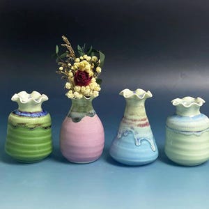 Miniature Vase Desktop Decor Gifts for Mom, Unique Mini Mommy Pot Handmade Tiny Pottery, Small Flower Vase Gift for Miniature Plant Pot