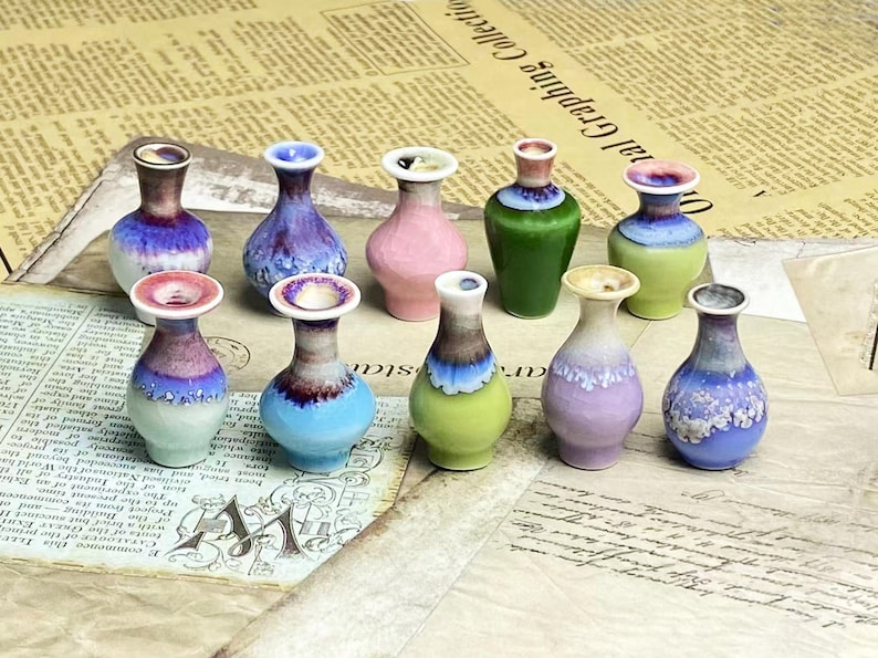 Cute Mini Vase Mommy Pot Desk Decor Gifts for Her, Unique Handmade Tiny Vase for Cat Whiskers, Miniature Bud Ceramic Vase Gifts for Mom. afbeelding 2