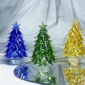 Mini Handmade Stained Glass Figurines Gift for Christmas Desktop Decor, Miniature Colourful Christmas Tree Ornament for Xmas Home Decor Gift