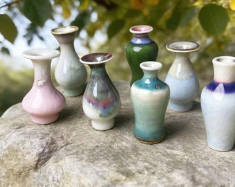 Cute Mini Vase Mommy Pot Desk Decor Gifts for Her, Handmade Tiny Pottery Unique Gifts for Mom, Miniature Bud Ceramic Vase Gifts.