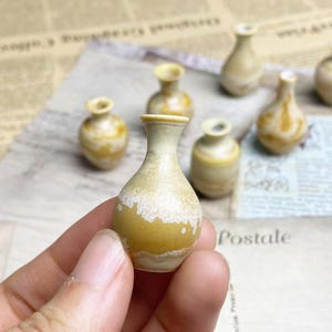 Cute Mini Vase Mommy Pot Desk Decor Gifts for Her, Handmade Tiny Pottery Unique Gifts for Mom, Miniature Bud Ceramic Vase Gifts.