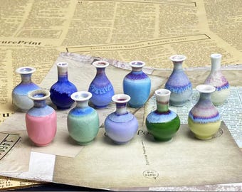 Cute Mini Vase Mommy Pot Desk Decor Gifts for Her, Unique Handmade Tiny Vase for Cat Whiskers, Miniature Bud Ceramic Vase Gifts for Mom.