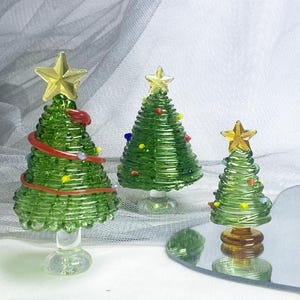 3 Styles Handmade Stained Glass Figurines Gift for Christmas Desktop Decor, Miniature Green Christmas Tree Ornament for Xmas Home Decor Gift
