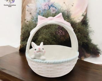 Easter Bunny Ceramic Candy Bowl: Artistic Snacks Serving Plate