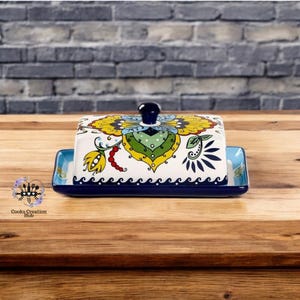 Mantequillera de cerámica con tapa: Utensilios decorativos de cocina