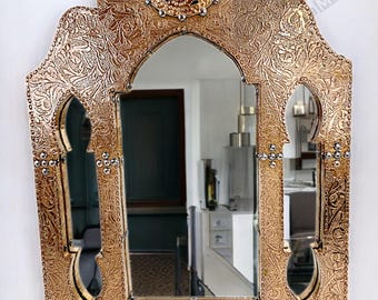 Handmade Moroccan Mihrab Arch Mirror | Unlacquered Brass | 24x16 Inches | Artisan-Crafted