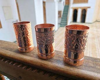 Juego de 3 vasos de agua ayurvédicos grabados, hechos a mano, de cobre 100 % puro.