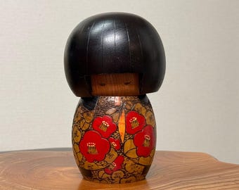 Japanese Vintage Kokeshi Doll by master Kazuo Takamizawa