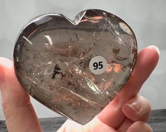 Corazón de cuarzo ahumado de 7,2 cm (cristal natural) n.° 95