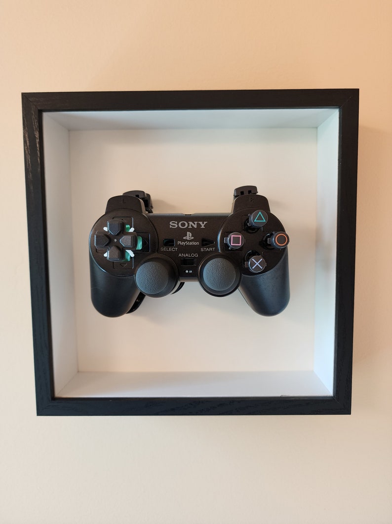 Exploded View Playstation 2 Controller With Frame, Disassemble Art