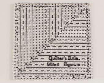 Square Up Ruler | Quilter's Rule Mini Square | Metric Quilting Ruler
