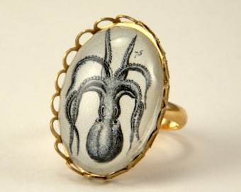 Petite I'm All Arms- vintage inspired nautical octopus engraving brass cameo cocktail ring