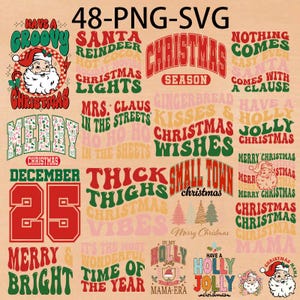 Puede incluir: Una colección de gráficos con temática navideña en varias fuentes y colores. Incluye frases como "Feliz Navidad", "Santa" y "25 de diciembre". La imagen también presenta ilustraciones de Papá Noel y árboles de Navidad. La imagen está etiquetada como "48-PNG-SVG."