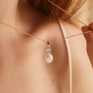 Diamond Freshwater Pearl Necklace, Dainty Natural Pearl Necklace, Wedding Necklace, Bridal Necklace, Bridesmaid Gift, Mother's Day Gift