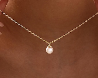 Collana con pendente singolo di perla d'acqua dolce, collana minimalista di perle, gioiello da sposa, collana per matrimonio, regalo per damigella d'onore, regalo per la mamma