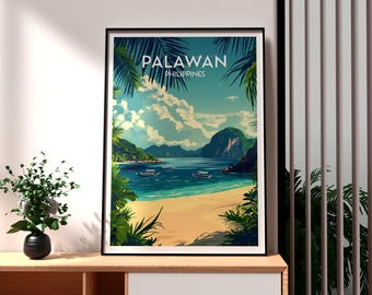 Può includere: Un poster vintage di viaggio con una vista panoramica di Palawan, Filippine. Il poster raffigura una baia turchese con isole verdeggianti e una spiaggia sabbiosa. Il testo "PALAWAN PHILIPPINES" è visualizzato in grassetto, in bianco.
