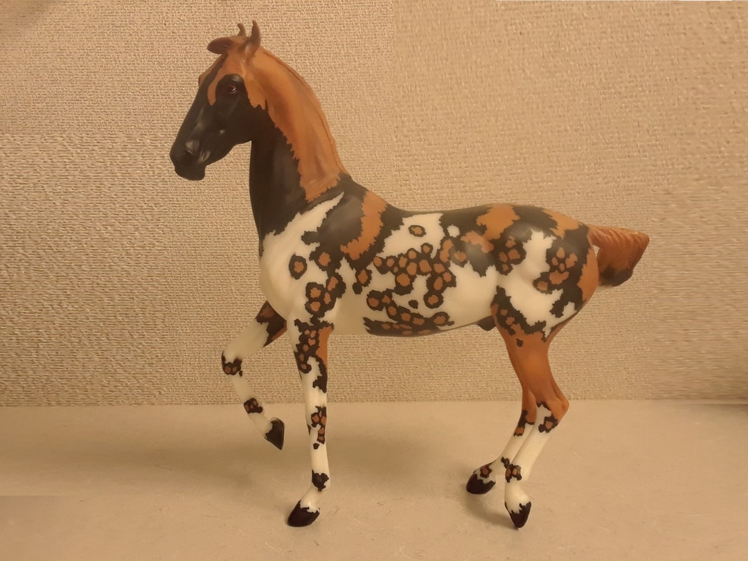 Breyer Traditional 2022 Collector Club Limited Edition Marwari Kalahari