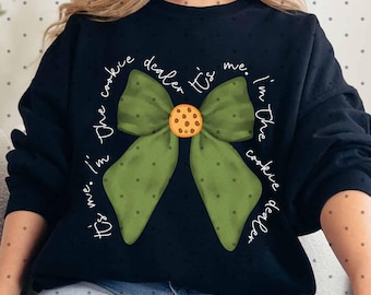 It's Me I'm The Cookie Dealer Bow Coquette Shirt, Scout Cookie Season Sweatshirt, Scout Mom Cookie Gift, Scout Cookie Coquette Shirt