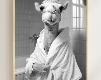 Divertente stampa di cammello in accappatoio, arte animale da bagno (download digitale)