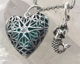 Heart of Atlantis Glow Locket