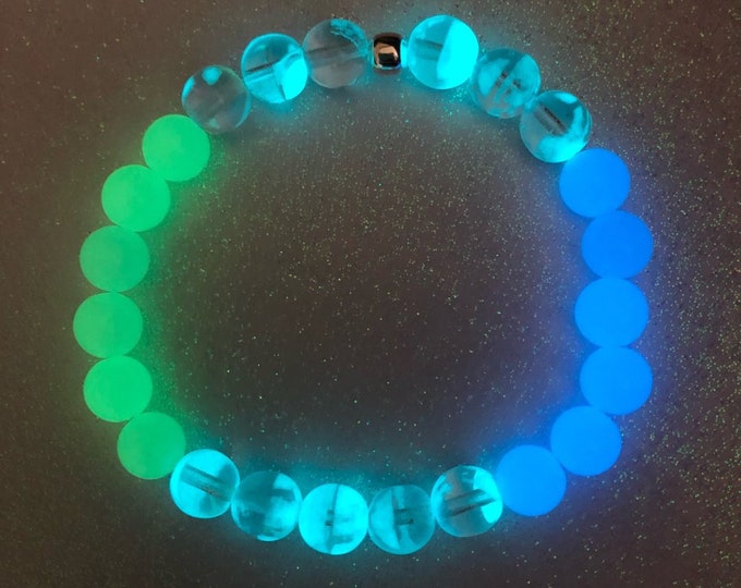 Aurora Borealis Glowing Beaded Bracelet