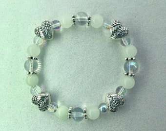 Pulsera de cuentas con forma de corazón y alas de ángel: cristal arcoíris que brilla en la oscuridad