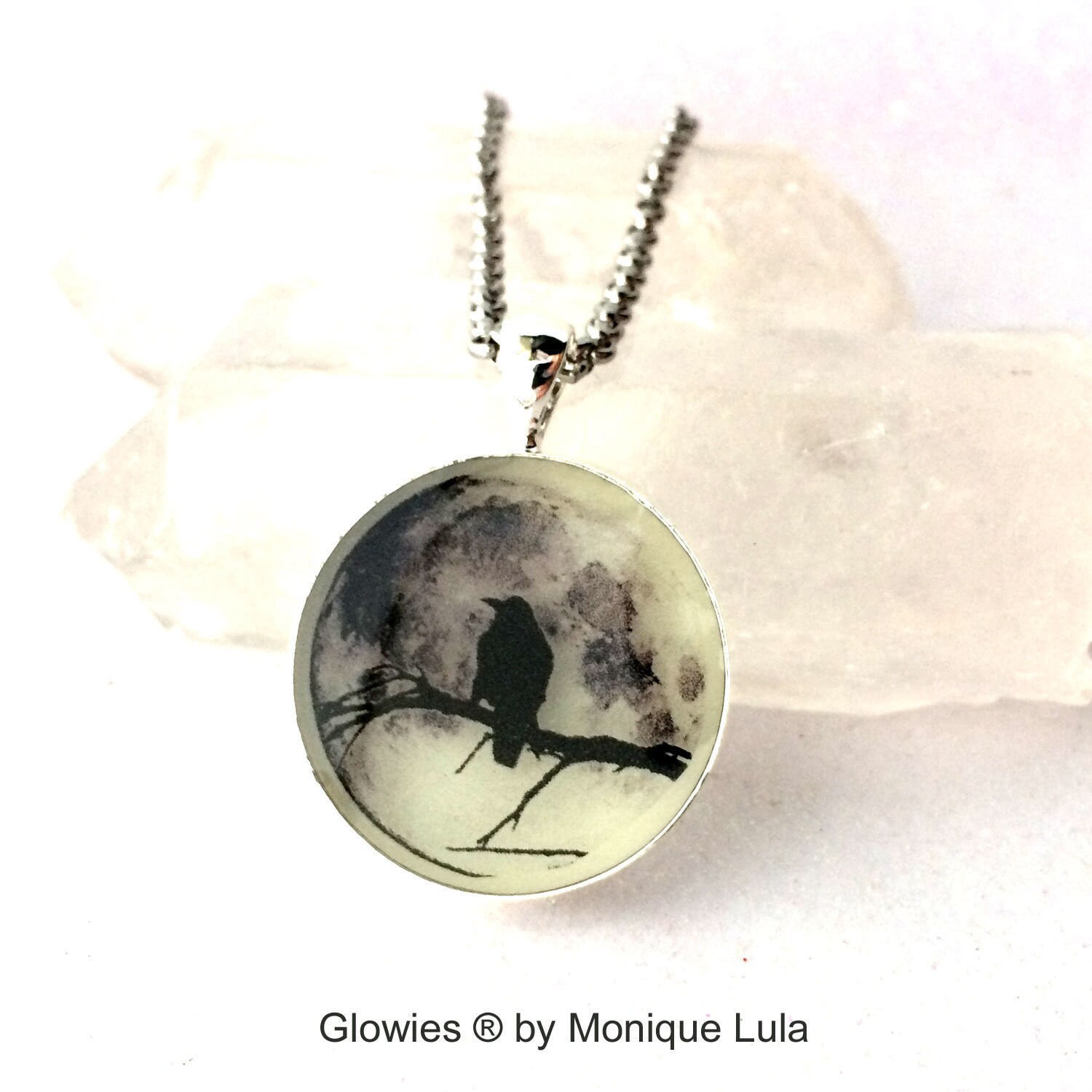 Glowies Glow Jewelry Art & Decor - Dragonfly Lula Heart Glow in the dark  necklace
