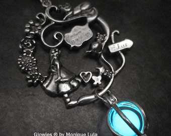 Alice in Wonderland Glowie Necklace, Cheshire Cat, Glow Jewelry, Glow Necklace, Glow Pendant, Galaxy Glow in the Dark, Glow Lockets