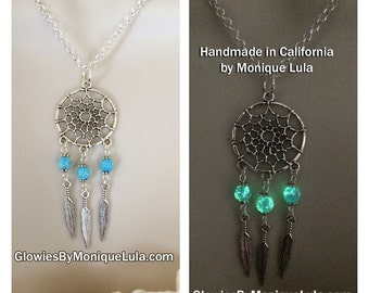 Handmade American Dream Catcher Glow Glass Necklace