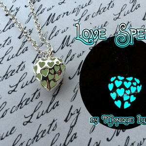 Love Spell Heart Glow Necklace image 4