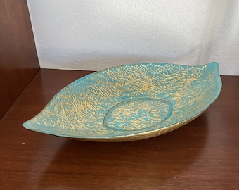 Mcm eye shaped dish