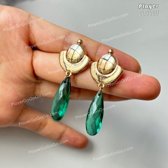 Boucles D'Oreilles Pendantes Les Carnets De L'Apothicaire – Résine Verte Anime Cosplay, Style Apothecary Diaries Accessoire Les Carnets De L Apothicaire Boucles D'Oreilles Pendantes Les Carnets De L'Apothicaire – Résine Verte Anime Cosplay, Style Apothecary Diaries Accessoire Les Carnets De L Apothicaire