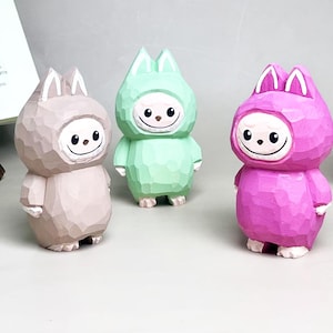 Adorable Wooden Monsters Figurine for Desktop Decor, Hand-Carved Wooden Monster Wooden Carved Ornament Figurine Animal Decor, Gifts for Kids