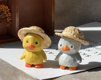 Hand Painted Wooden Duck&Penguin Ornament Decor for Valentine's Day Gifts, Miniature Wooden Animal Ornament for Desktop Decor for Duck Lover