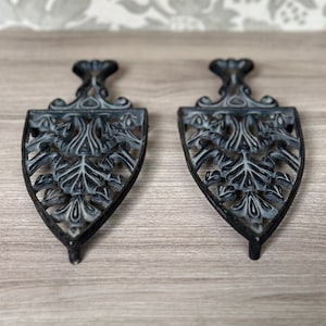 Vintage Wilton Cast Iron Metal Trivets PAIR