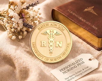 Pin de graduación de enfermería personalizado, broche con nombre personalizado RN BSN LPN, regalo para ceremonia de graduación para ella, plata de ley 925, joyería con insignia médica